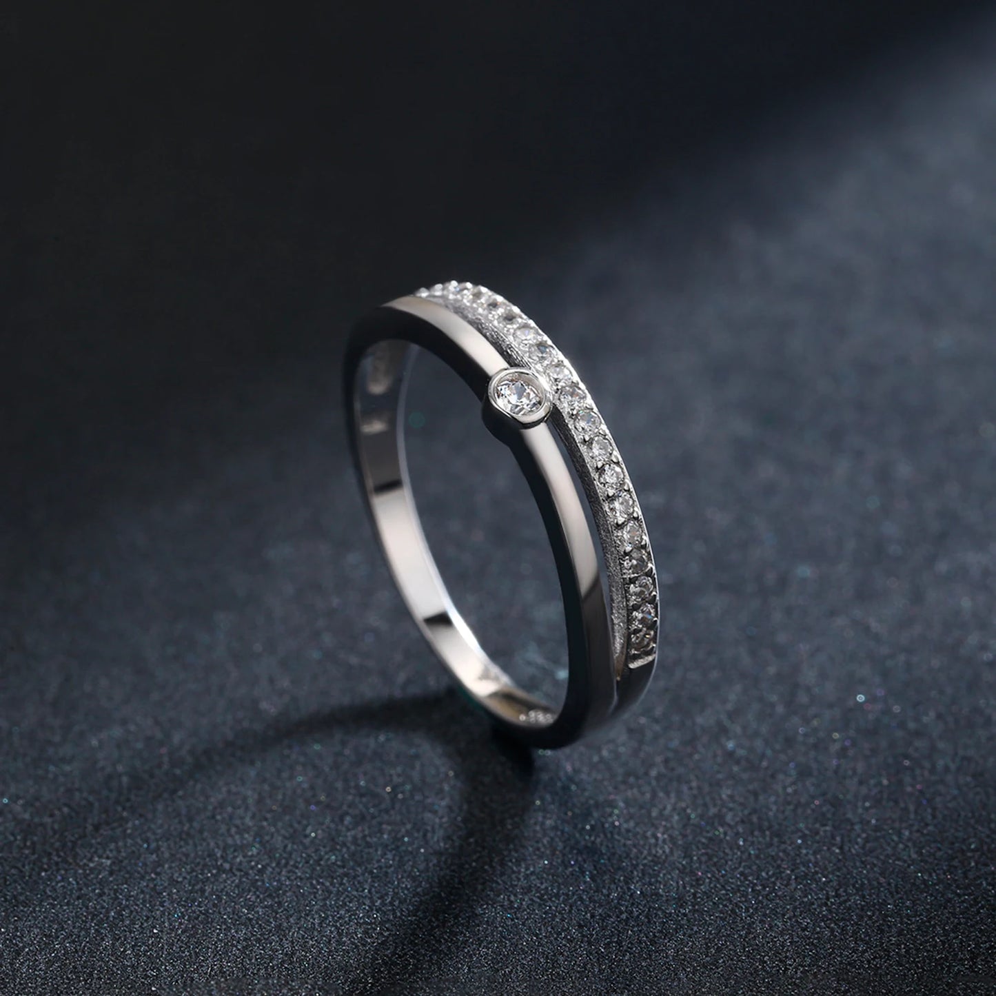 Women’s Minimalist Pavé Ring in 925 Sterling Silver