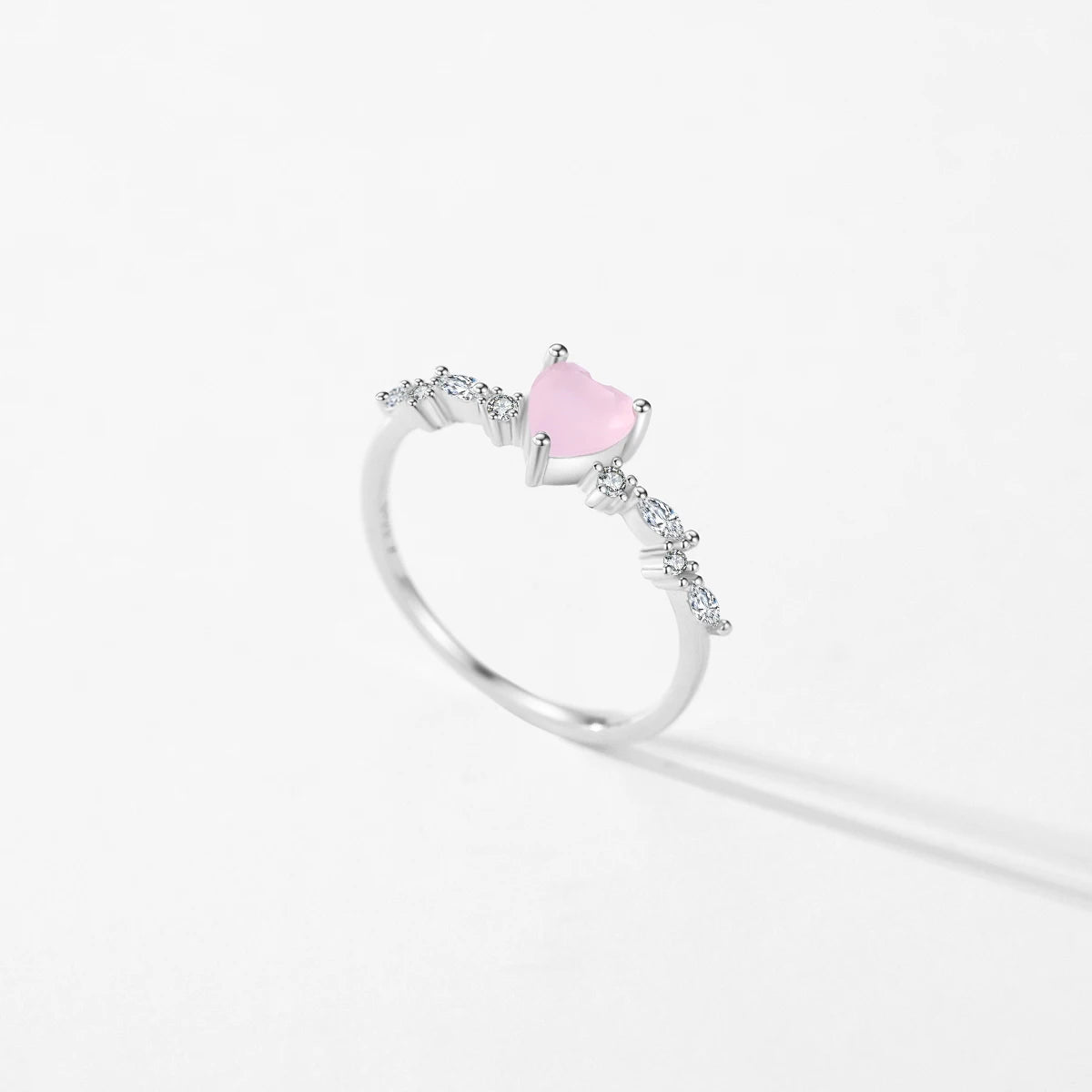 Women’s Pink Heart Zirconia Ring in 925 Sterling Silver