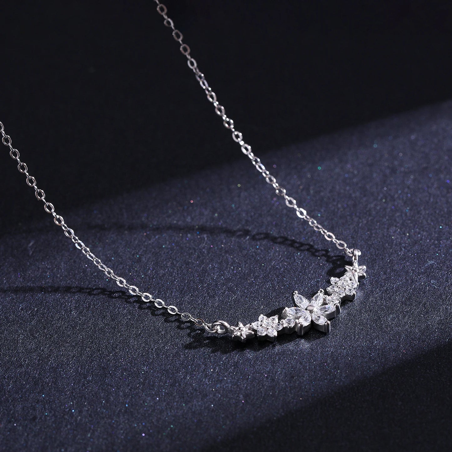 Women’s Star Necklace in 925 Sterling Silver