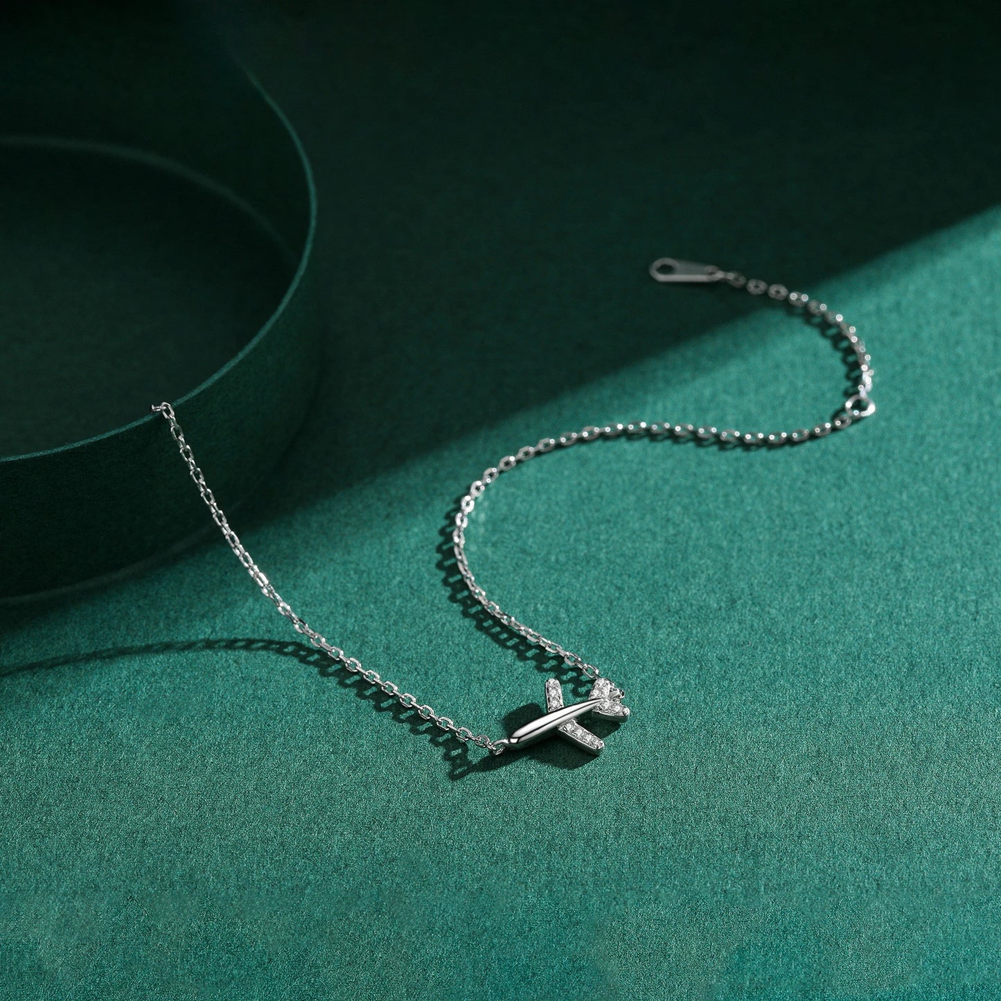 Women’s Airplane Bracelet in 925 Sterling Silver