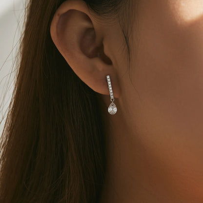 Women’s Teardrop Earrings in 925 Sterling Silver