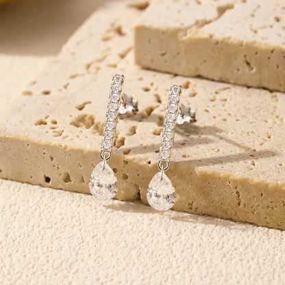 Women’s Teardrop Earrings in 925 Sterling Silver