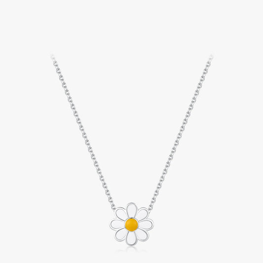 Women’s Daisy Flower Necklace in 925 Sterling Silver