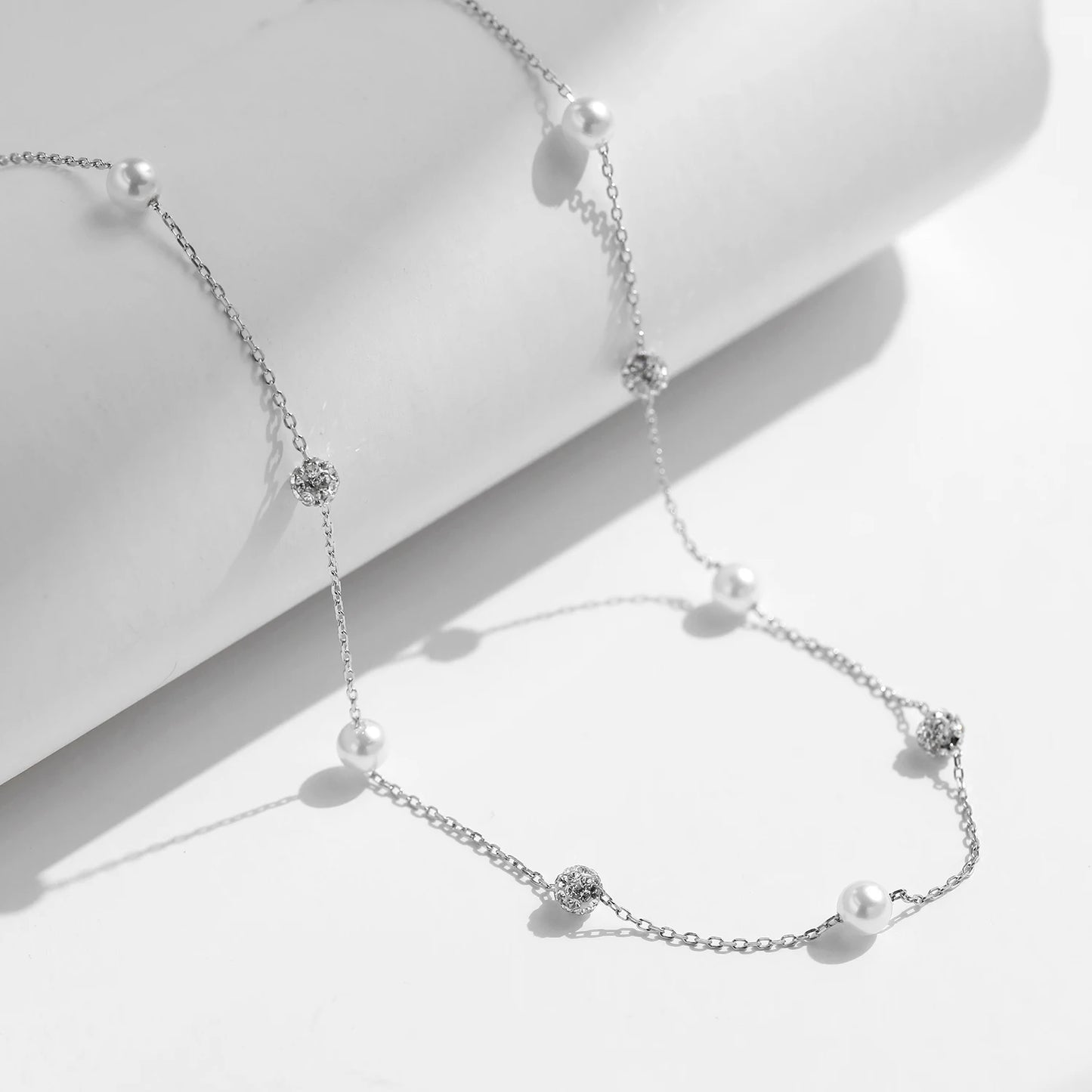 Women’s Geometric Necklace in 925 Sterling Silver